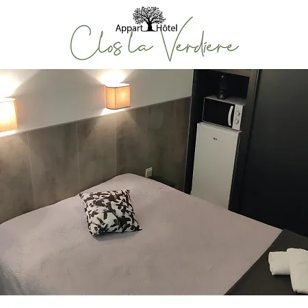 Le Clos La Verdiere Hotel